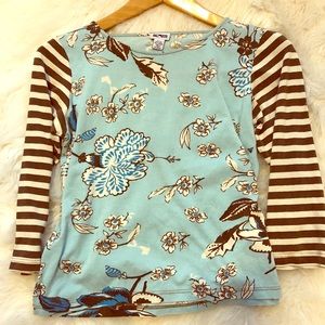 Acorn 3/4 sleeve floral blouse